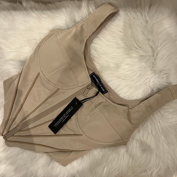 Maniere de voir vegan leather corset top with zip in beige - Picture 2 of 3